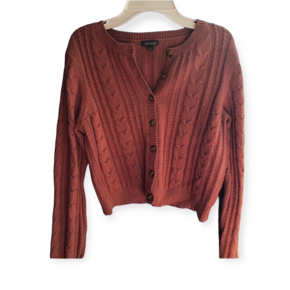 wild fable pink sweater